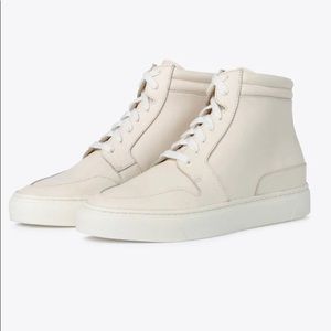 Nisolo leather high top sneakers. Worn twice. Excellent shape.
